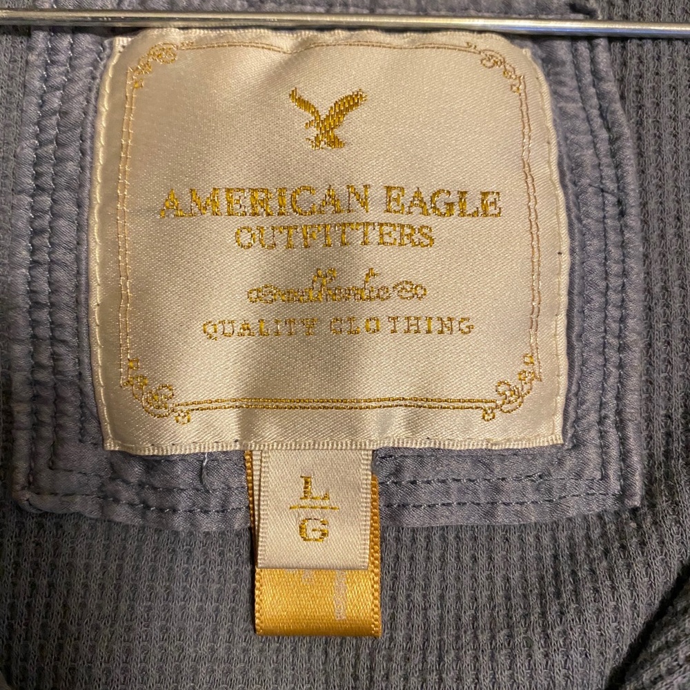 American eagle women’s shirt